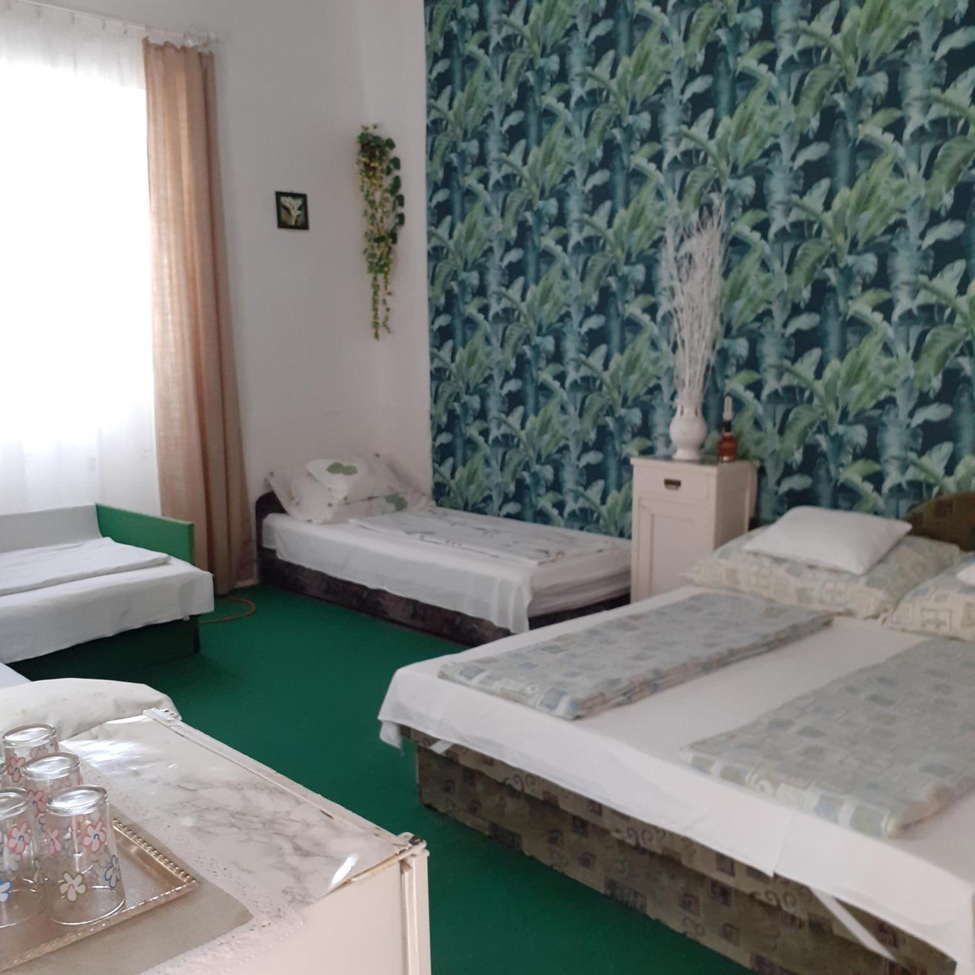 Marika Vendeghaz Apartment Abadszalok Ngoại thất bức ảnh